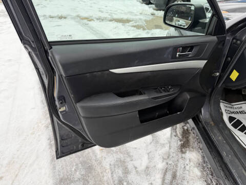 2011 Subaru Outback 2.5i