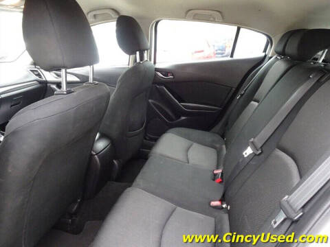 2017 Mazda MAZDA3 Sport