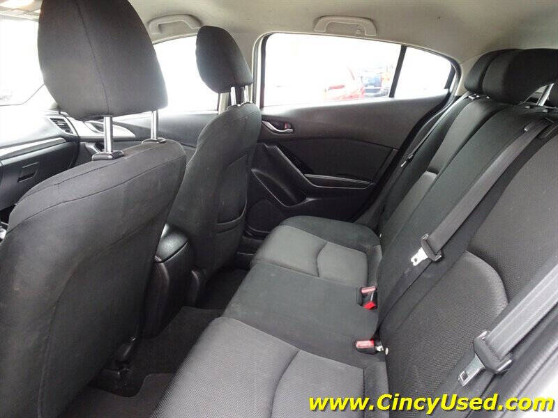 2017 Mazda MAZDA3 Sport