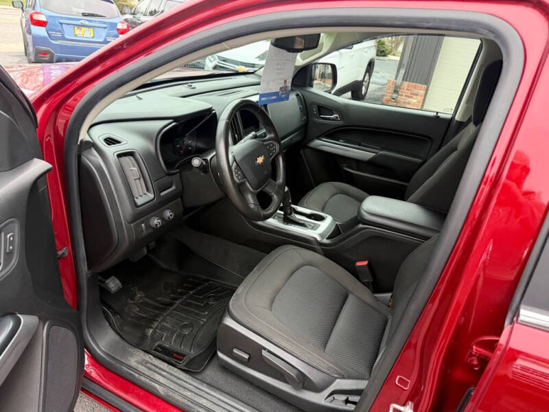 2019 Chevrolet Colorado LT - Photo 9