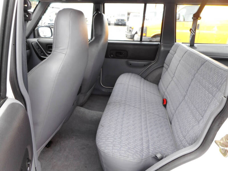 1998 Jeep Cherokee SE