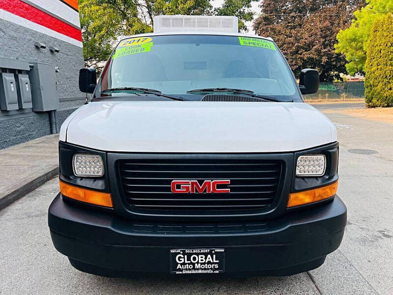 2017 GMC Savana 3500