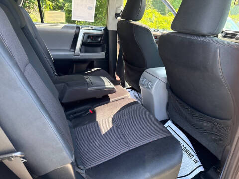 2013 Toyota 4Runner SR5