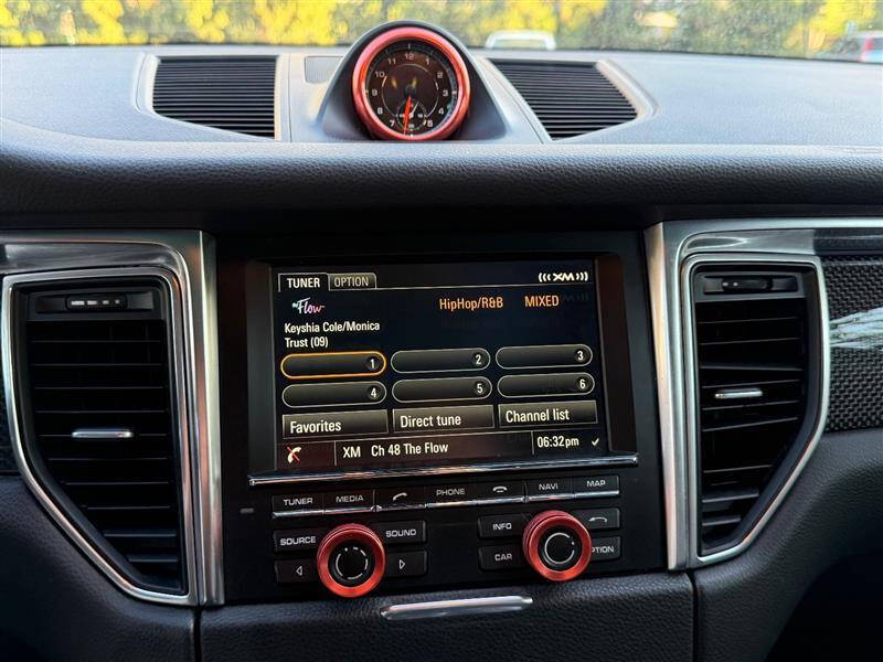 2016 Porsche Macan S