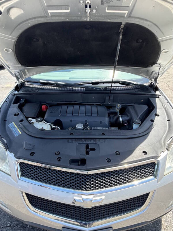 2010 Chevrolet Traverse LS