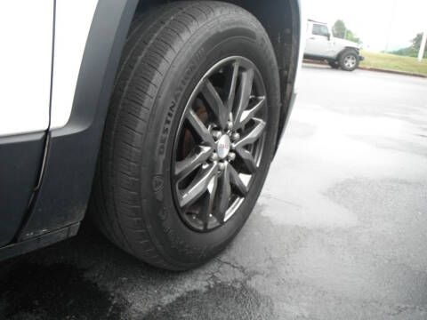 2017 GMC Acadia SLT-1