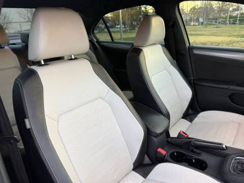 2016 Volkswagen Jetta 1.8T Sport