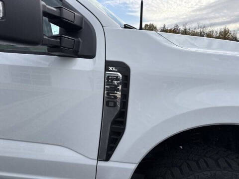 2026 Ford F-350 Super Duty XL