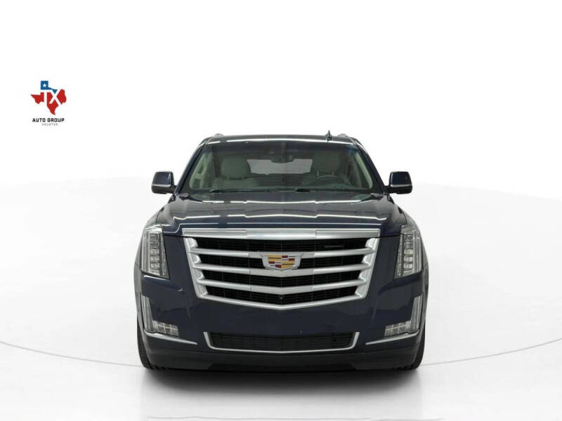 2019 Cadillac Escalade Luxury