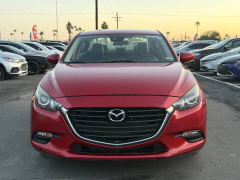 2018 Mazda MAZDA3 Touring