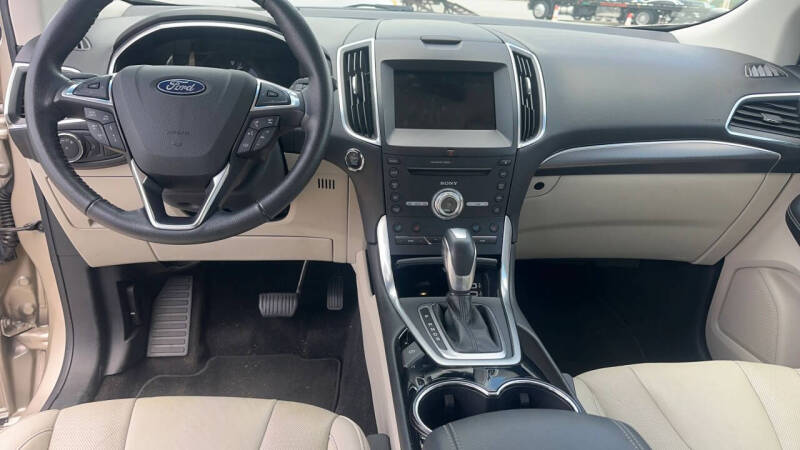 2018 Ford Edge Titanium