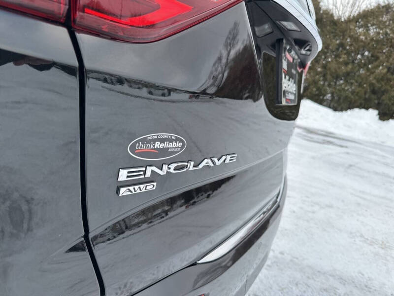 2023 Buick Enclave Essence