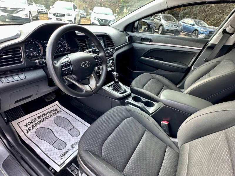 2019 Hyundai Elantra SEL