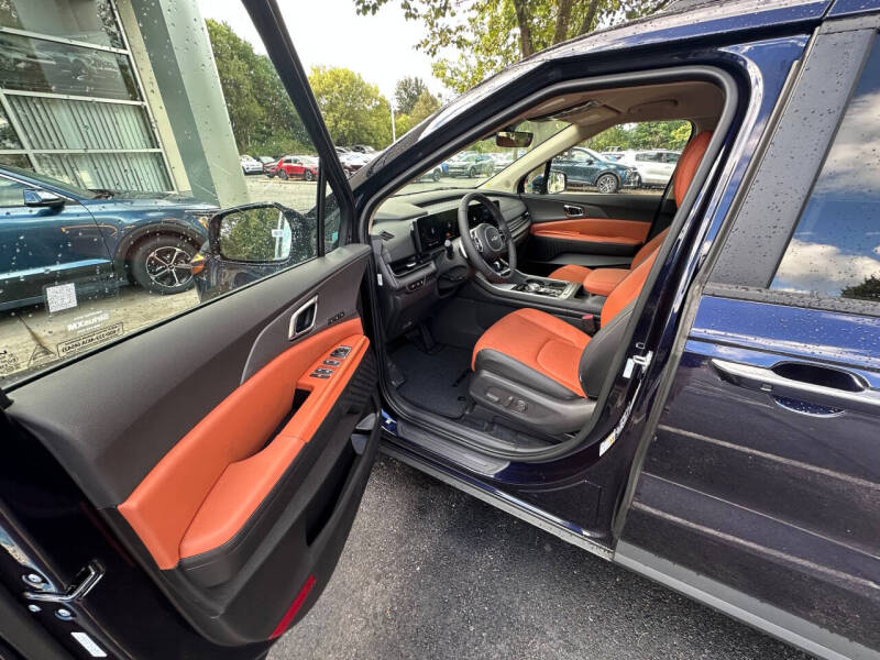 2026 Kia Carnival Hybrid EX