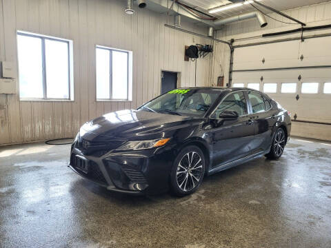 2018 Toyota Camry for sale at Sand's Auto Sales in Cambridge MN