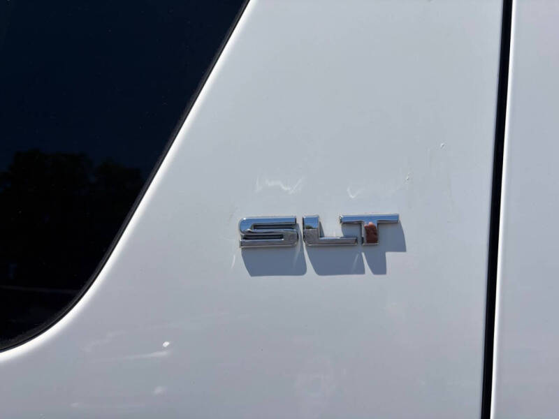2013 GMC Yukon XL SLT