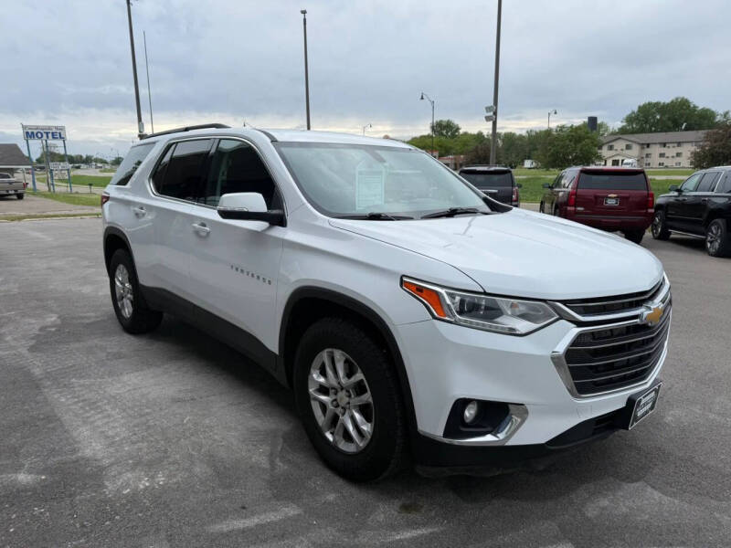 2021 Chevrolet Traverse LT Cloth