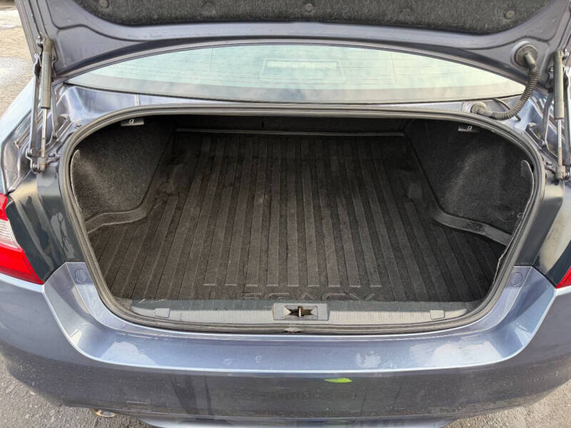 2015 Subaru Legacy 2.5i Premium