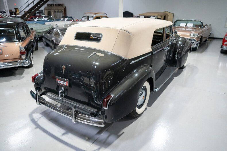 1940 Cadillac Series 75