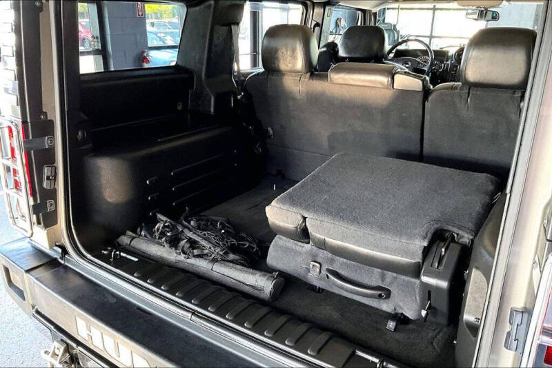 2005 HUMMER H2