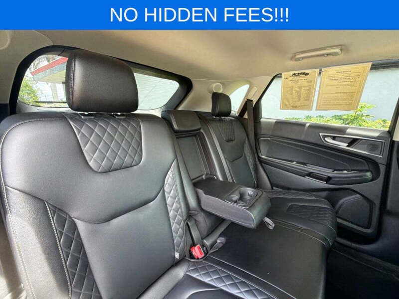 2024 Ford Edge Titanium
