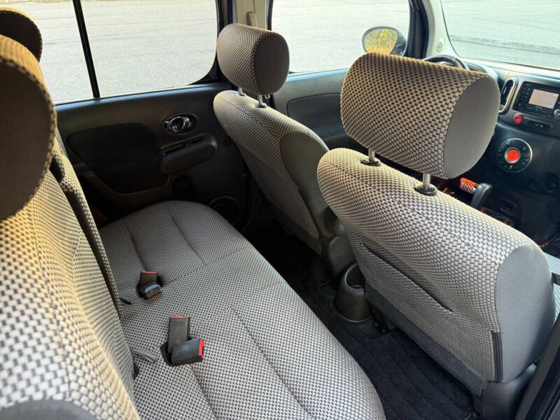 2010 Nissan cube 1.8