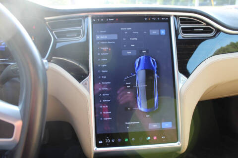 2016 Tesla Model S 75D