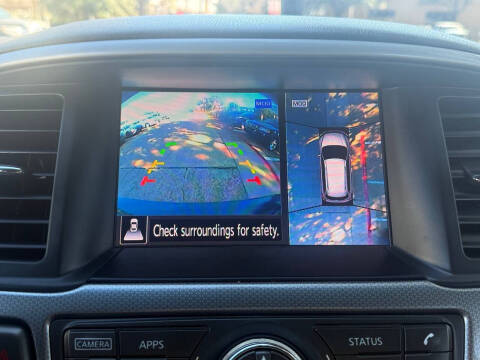 2019 Nissan Pathfinder SL
