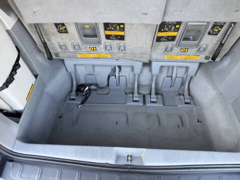 2011 Toyota Sienna XLE 8-Passenger