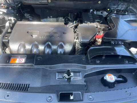 2017 Mitsubishi Outlander ES