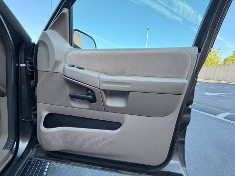 2005 Ford Explorer XLT