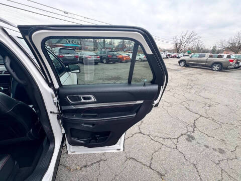 2017 Ford Explorer Sport