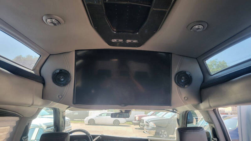 2021 GMC Savana 2500