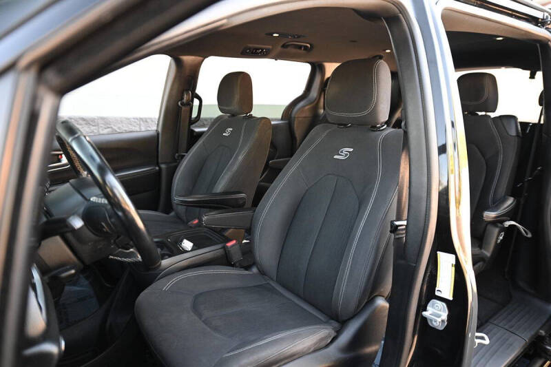 2018 Chrysler Pacifica Touring Plus