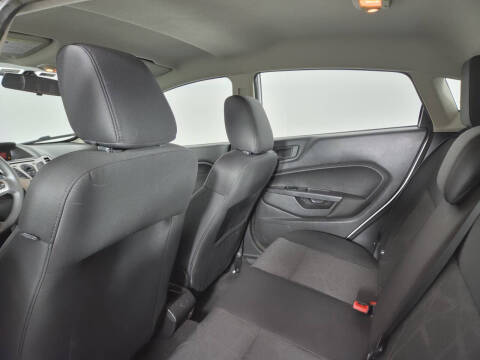 2012 Ford Fiesta SE