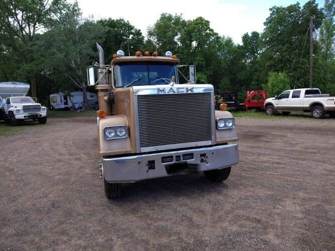 1978 Mack Superliner