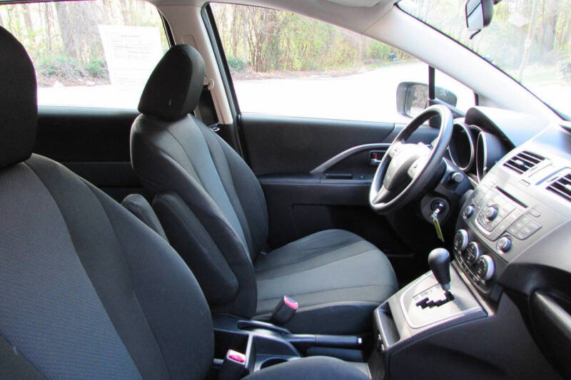 2013 Mazda MAZDA5 Sport
