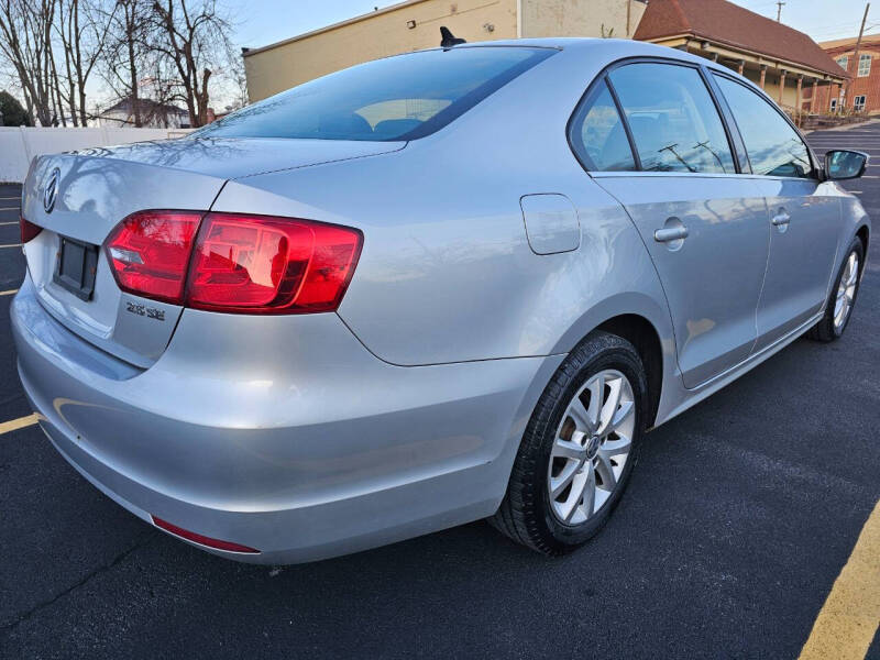 2013 Volkswagen Jetta SE photo 9