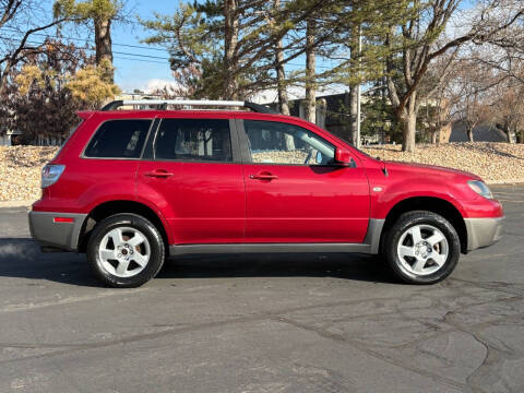 2004 Mitsubishi Outlander XLS
