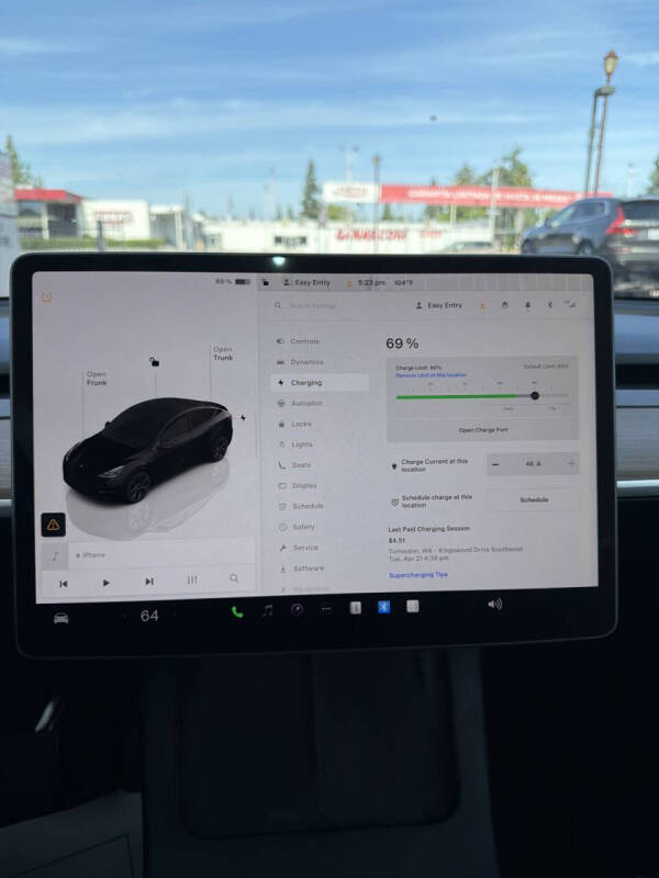 2025 Tesla Model Y Long Range