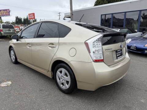 2010 Toyota Prius II