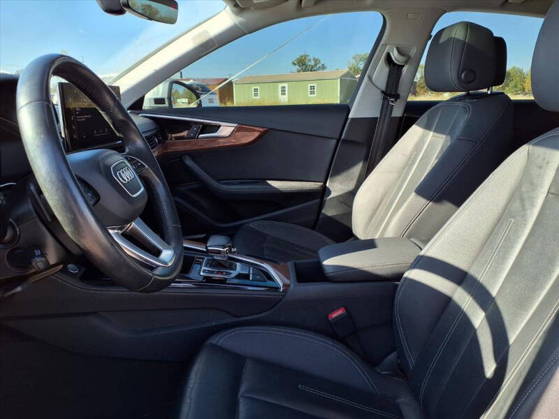 2022 Audi A4 quattro Premium Plus 40 TFSI