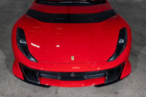 2022 Ferrari 812 Competizione