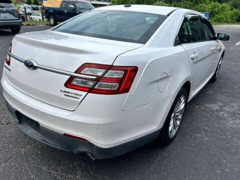 2014 Ford Taurus Limited