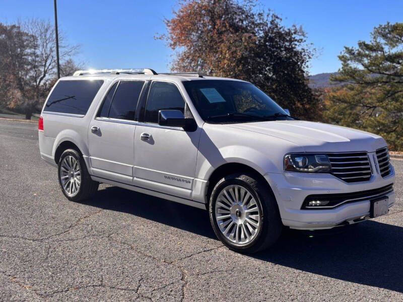 2016 Lincoln Navigator L for sale at Cruz Auto Sales in Dalton GA