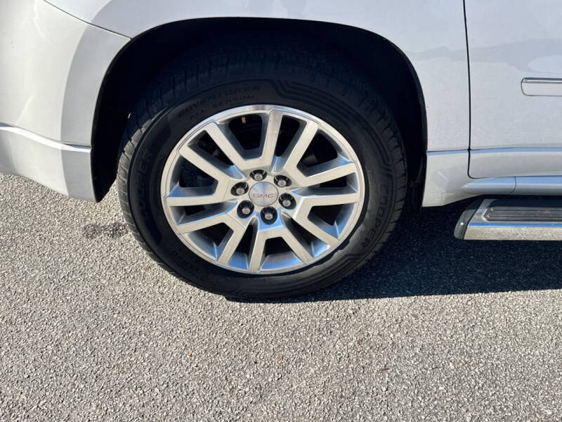 2016 GMC Acadia Denali