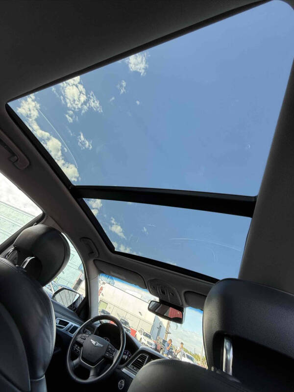 2016 Hyundai Genesis