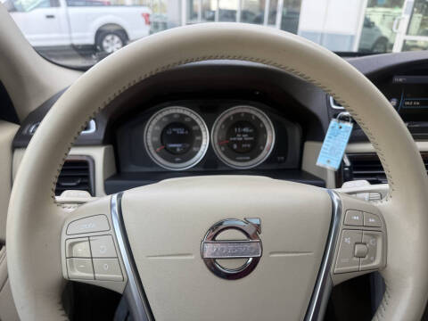 2013 Volvo XC70 3.2 Platinum
