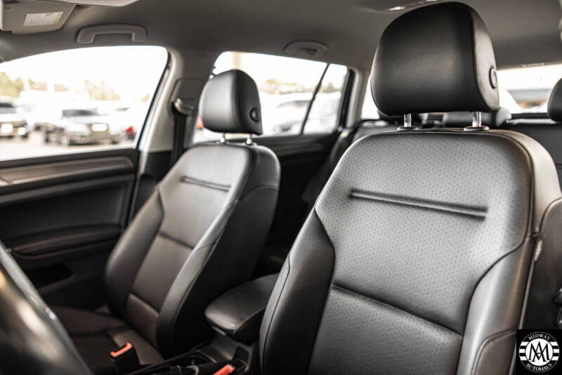 2017 Volkswagen Golf Alltrack