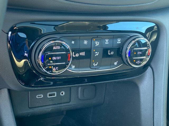 2023 Buick Encore GX Essence